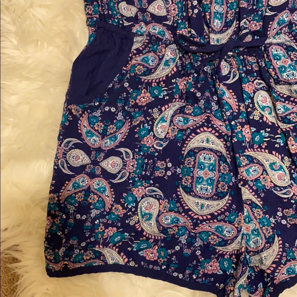 romper - Picture 2 of 3